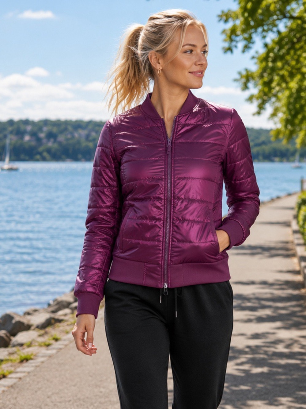 Lululemon Non-Stop Bomber *Reversible* Marvel
Sz 6